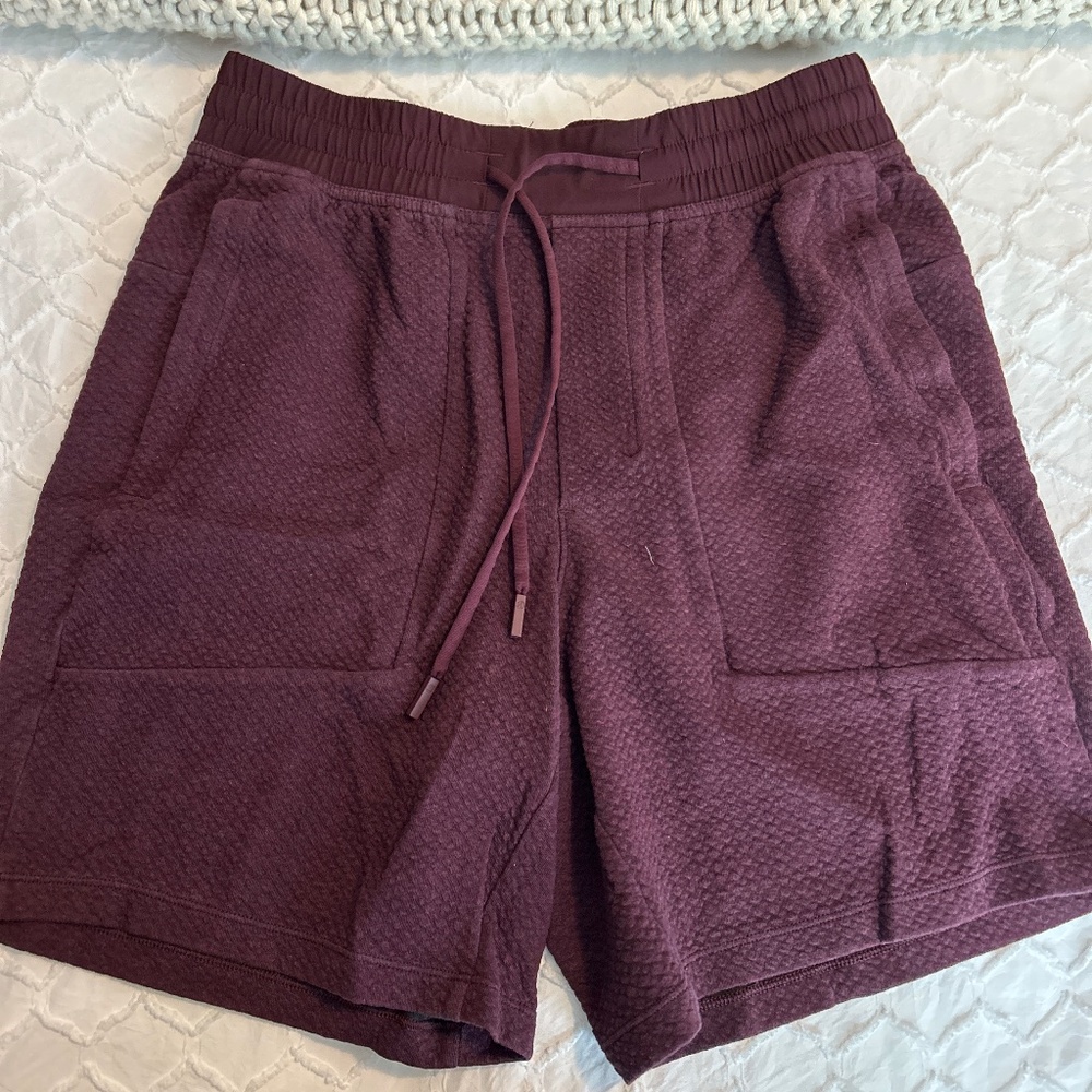 lululemon textured shorts